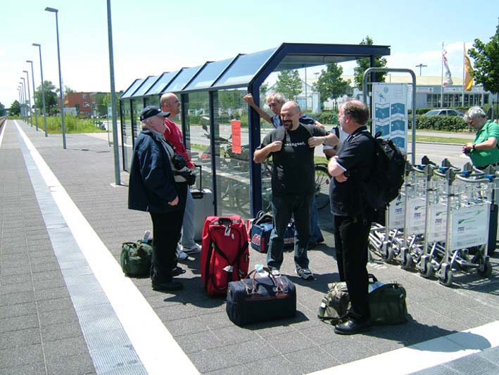 Click to Return �wadarc 2004
