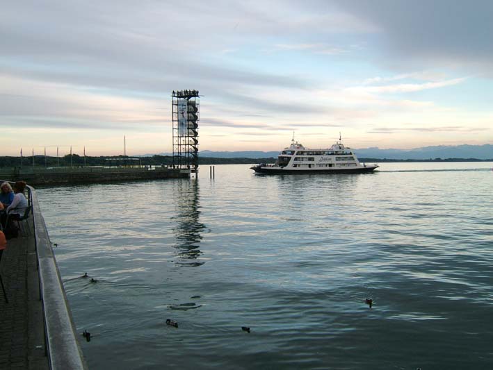 Click to Return �wadarc 2004