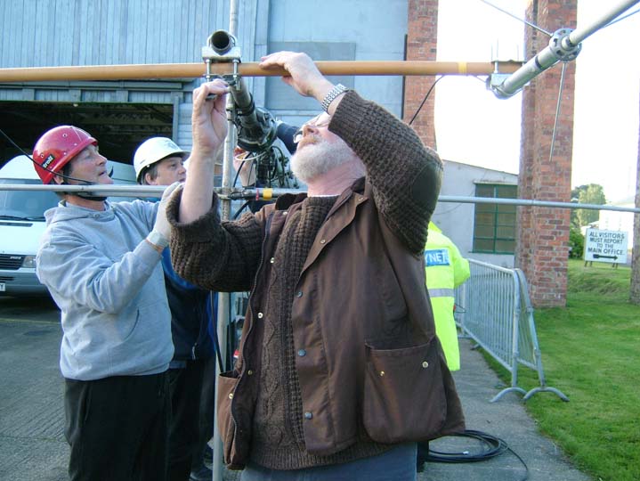 Click to Return �g4oar 2005